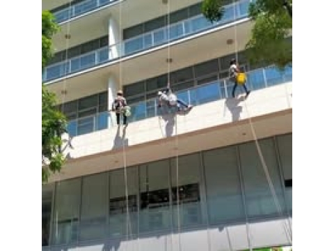 Dịch Vụ Vệ Sinh Công Nghiệp Sau Xây Dựng - Giải Pháp Hoàn Hảo Cho Không Gian Nhà Ở Sạch Đẹp