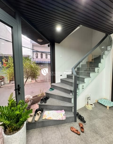 Bán Nhà Sổ Hồng Riêng Tân Thắng – Biệt Thự Lô Góc, Full Nội Thất, Tân Phú