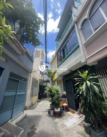 Siêu Hot! Nhà Sổ Hồng Riêng Quận 10 – Vị Trí Đẹp, Hẻm 5m, Giá Tốt