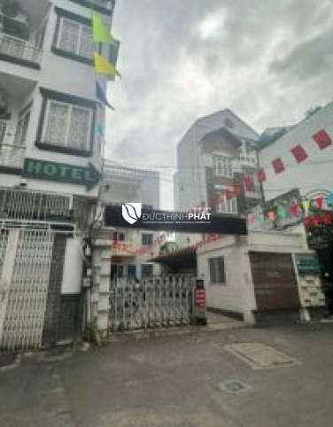 NHÀ PHỐ XE HƠI TRÁNH – VỊ TRÍ TRUNG TÂM QUẬN 3 – ĐIỆN BIÊN PHỦ – CHỈ 21 TỶ!