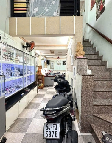 🏡 BÁN NHÀ 5 TẦNG LÊ VĂN SỸ, QUẬN 3 - KHU VỰC KINH DOANH SẦM UẤT 35M² | BÊ TÔNG CỐT THÉP | HẺM KINH DOANH | 6.6 TỶ