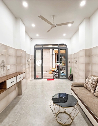 Bán Nhà Mặt Tiền Nguyễn Lâm – P.3 Bình Thạnh – Nhà Mới 4 Tầng – Giá Chỉ 5.5 Tỷ