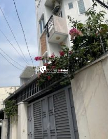 NHÀ PHỐ PHÚ NHUẬN – HẺM ĐẸP – VỊ TRÍ VÀNG SÁT MẶT ĐƯỜNG – GIÁ CHỈ 3.85 TỶ!