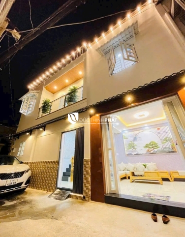 NHÀ ĐẸP, HẺM XE HƠI – SỔ HỒNG RIÊNG, GẦN CÔNG VIÊN LÀNG HOA!