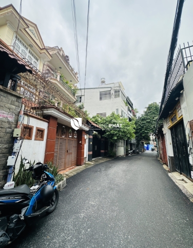 TRUNG TÂM PHÚ NHUẬN – NHÀ SỔ HỒNG RIÊNG – BIỆT THỰ ĐẲNG CẤP, VỊ TRÍ ĐẸP, LÔ GÓC!