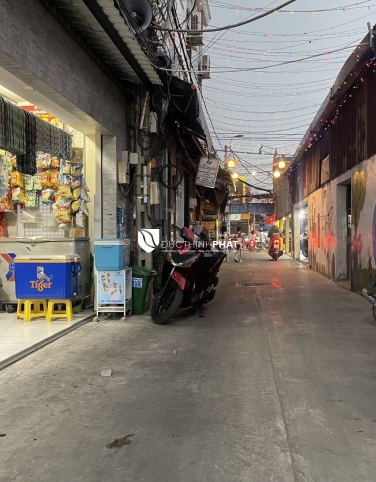 Nhà Hẻm Xe Hơi Huỳnh Tấn Phát – Sổ Vuông, Không Lộ Giới – Vị Trí Đẹp, Full Nội Thất