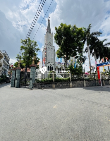 BÁN NHÀ SÂN VƯỜN 110M² NGAY ĐẠI HỌC VĂN LANG – NHÀ HẺM XE HƠI GÒ VẤP – NGANG 10M THOÁNG ĐẸP