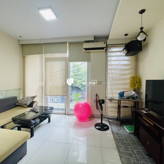 BẤT ĐỘNG SẢN HOT: NGUYỄN TRỌNG TUYỂN - HOÀNG VĂN THỤ - PHAN ĐÌNH PHÙNG
