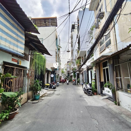 Cơ Hội Sở Hữu Nhà Hẻm Ô Tô Đắc Địa Quận 3 – Lê Văn Sỹ – Ngang 6m Hiếm Có