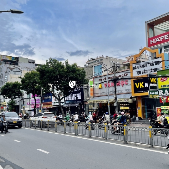 [QUẬN 7] DUY NHẤT 1 CĂN NHỈNH 6 TỶ – KINH DOANH ĐA NGÀNH NGHỀ – VỊ TRÍ VÀNG NGUYỄN THỊ THẬP