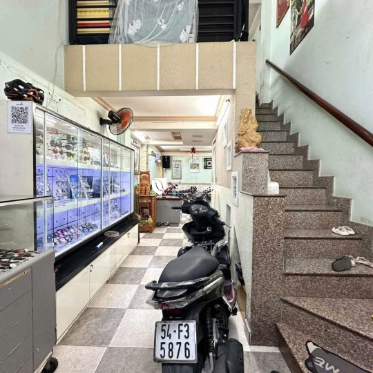 🏡 BÁN NHÀ 5 TẦNG LÊ VĂN SỸ, QUẬN 3 - KHU VỰC KINH DOANH SẦM UẤT 35M² | BÊ TÔNG CỐT THÉP | HẺM KINH DOANH | 6.6 TỶ