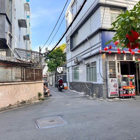 Đất Lớn Phú Nhuận 2025 - Quỹ Đất Hiếm Tại Phan Xích Long & Cơ Hội Phát Triển