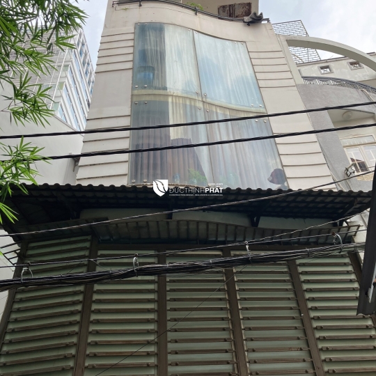 BÁN NHÀ HẺM XE HƠI NGUYỄN ĐÌNH CHÍNH, PHÚ NHUẬN – 5 TẦNG – THU NHẬP 30 TRIỆU/THÁNG – GIÁ 11.5 TỶ