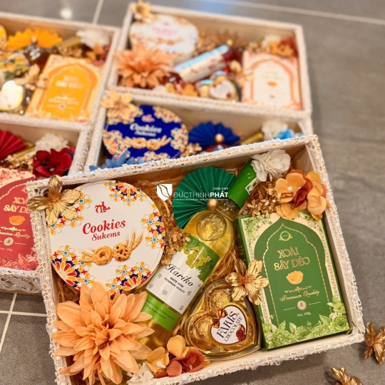 K02 - Ngọc Lan Tam Bảo