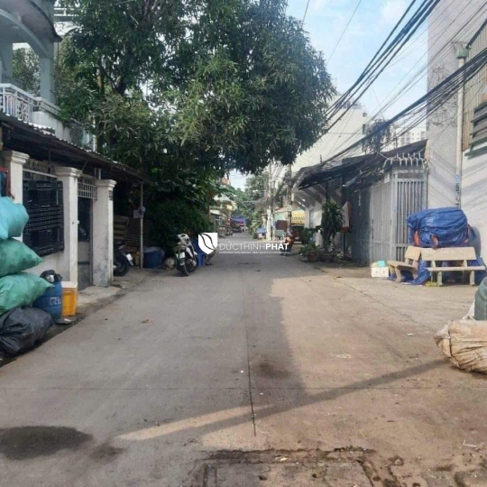 Nhà Đẹp Quận 12 – Sổ Hồng Riêng, 32m², Giá Tốt, Không Lộ Giới