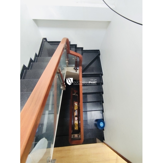 Bán Nhà hẻm xe hơi 88 Nguyễn Văn Quỳ, Phú Thuận, Quận 7 – Mặt Tiền Kinh Doanh, 4 Tầng, Giá 9.99 Tỷ