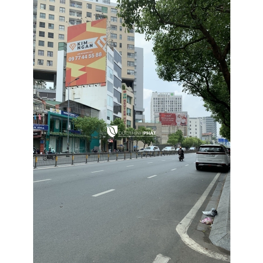 BÁN NHÀ SỔ HỒNG RIÊNG – 4 LẦU, Ô TÔ ĐỖ CỬA, VÀI BƯỚC RA MẶT TIỀN, GIÁ TỐT 