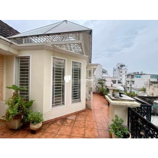 Hẻm Xe Tải - Sau Mặt Tiền - Ngang Khủng 5.5m  Nhà 4 Tầng, Sân Thượng, Ô Tô Vào Nhà, Thuận Tiện Mở Công Ty, Kinh Doanh