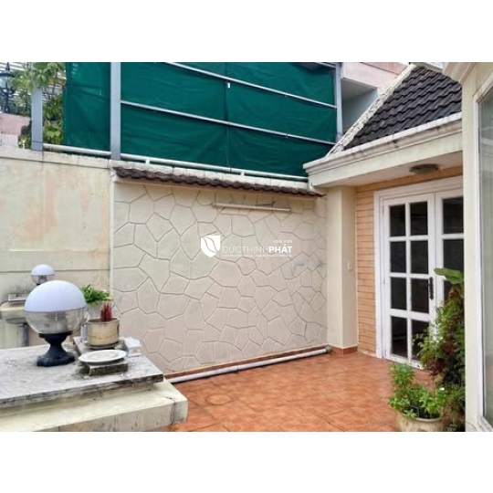 Hẻm Xe Tải - Sau Mặt Tiền - Ngang Khủng 5.5m  Nhà 4 Tầng, Sân Thượng, Ô Tô Vào Nhà, Thuận Tiện Mở Công Ty, Kinh Doanh