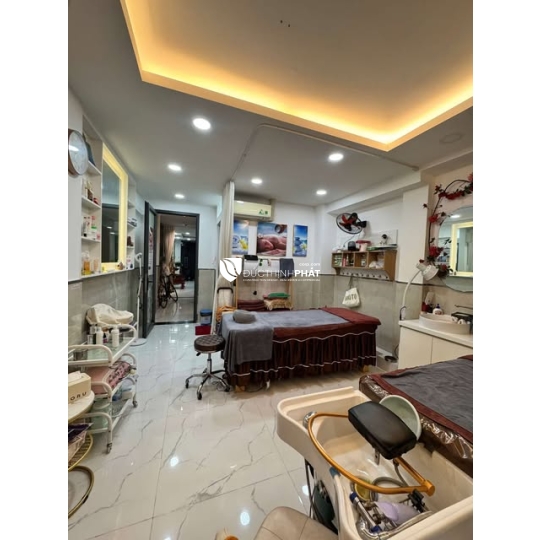 Nhà Đẹp Tân Phú – Sổ Hồng Riêng, 2 Mặt Hẻm Xe Hơi, Full Nội Thất 5 Tầng, Hoàn Công Đủ