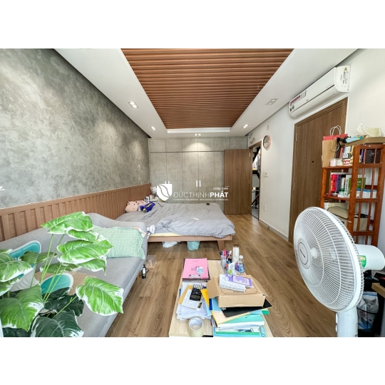 NHÀ PHỐ TUYỆT ĐẸP HẺM XE TẢI - ĐINH TIÊN HOÀNG, BÌNH THẠNH - Căn nhà lý tưởng với thiết kế hiện đại, vị trí trung tâm, sát Quận 1, giá cực tốt.