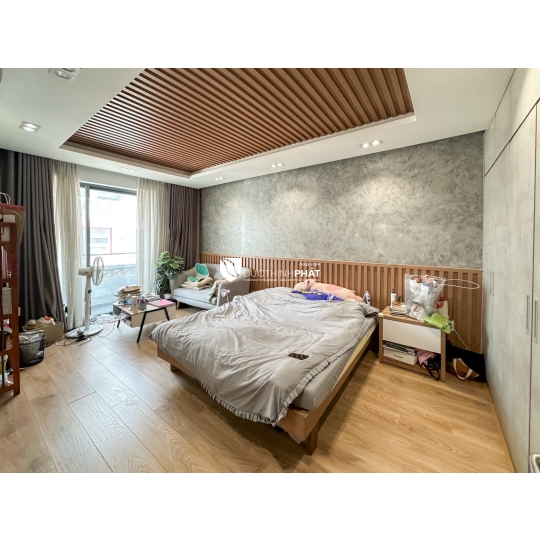 NHÀ PHỐ TUYỆT ĐẸP HẺM XE TẢI - ĐINH TIÊN HOÀNG, BÌNH THẠNH - Căn nhà lý tưởng với thiết kế hiện đại, vị trí trung tâm, sát Quận 1, giá cực tốt.