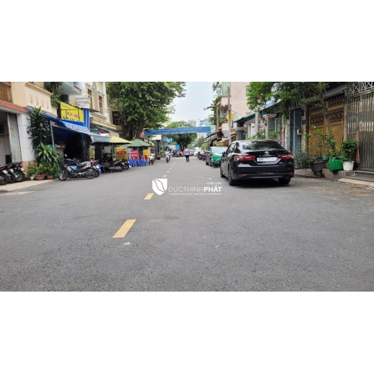 💎 MẶT TIỀN SIÊU ĐẸP GẦN SÂN BAY - NGANG KHỦNG 12M - NỞ HẬU TÀI LỘC - VỊ TRÍ ĐỈNH NGAY CHUNG CƯ SKY CENTER 💎