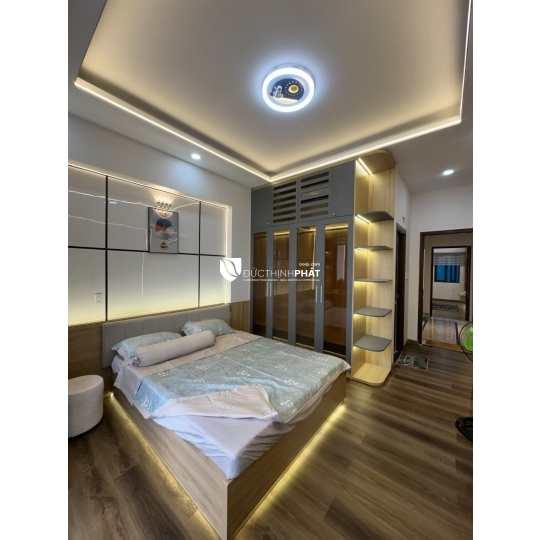 Bất Động Sản Dòng Tiền Cao – Nhà Mới, Kinh Doanh Tốt, Đường Xe Tải, Sổ Đẹp