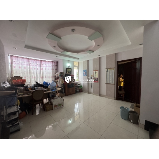 Bán Biệt Thự KDC Phú Nhuận, Quận 12 – Diện Tích 240m², Sổ Hồng, Khu Dân Cư Đẳng Cấp