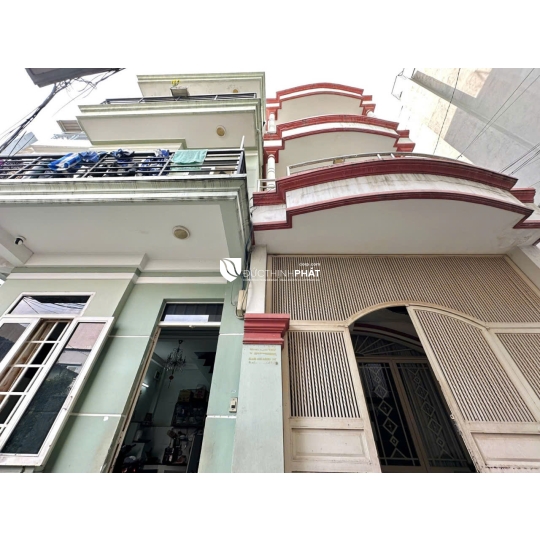 NHÀ GIÁ TỐT BÌNH THẠNH – LÔ GÓC, 92M², 3 TẦNG, GẦN MẶT TIỀN, CHỈ 9.5 TỶ