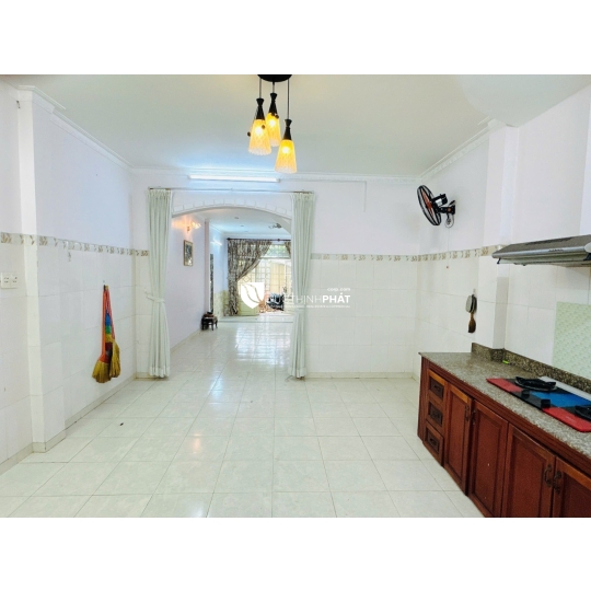 Bán nhà mặt tiền Nguyễn Văn Đậu, 3 tầng, 82m² có vỉa hè – Bình Thạnh, giá 19 tỷ