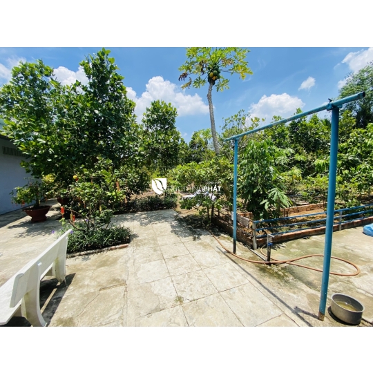 BÁN NHÀ ĐƯỜNG XE TẢI THẲNG 1 TRỤC – PHƯỚC KIỂN NHÀ BÈ – SÁT KHU DÂN CƯ CAO TẦNG – 2257M² CHỈ 2X TỶ
