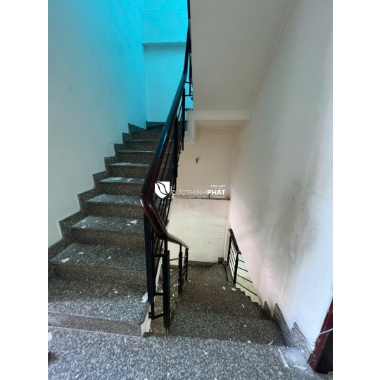 Nhà mặt tiền Lê Sao, Tân Phú – 4 tầng BTCT, ngang 5.6m, giá 7.5 tỷ thương lượng