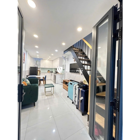 Nhà đẹp Quận 3 – Lý Chính Thắng 23m², 2PN, hẻm thẳng xe máy 4.5m, nội thất cao cấp