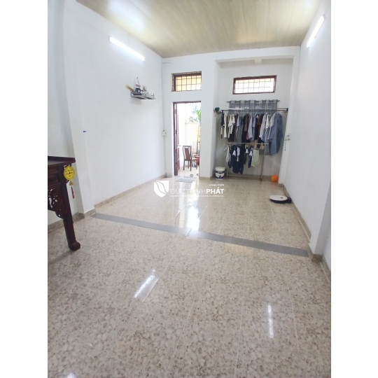 Bán Nhà Mặt Tiền Hòa Bình – Ngay Ngã Tư Tô Hiệu – Giảm Sâu Chỉ Còn 12.7 Tỷ