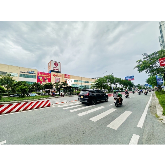 Căn hộ siêu đỉnh 253 m² tầng 30 Sunrise City Central – view triệu đô, giá tốt