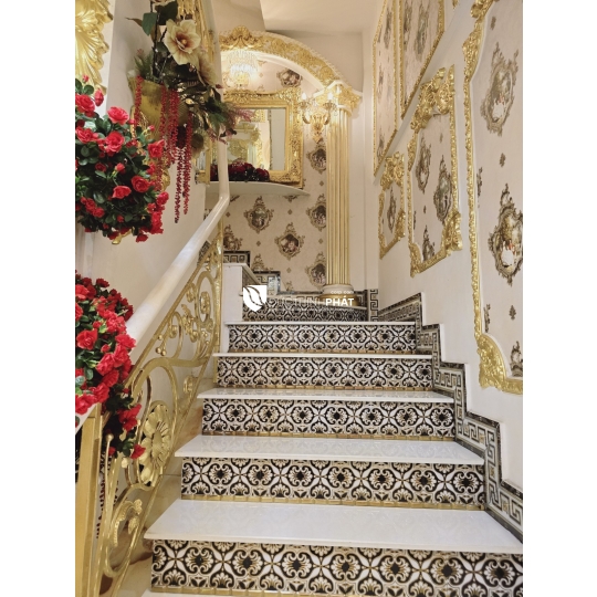 Bán Biệt Thự Dát Vàng 18K - Đường Số 17, Tân Thuận Tây, Quận 7 - 62m², 5 Tầng, Giá 9.1 Tỷ