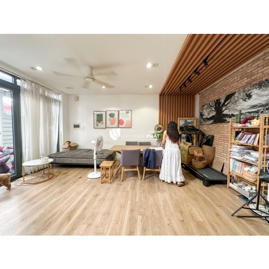 NHÀ PHỐ TUYỆT ĐẸP HẺM XE TẢI - ĐINH TIÊN HOÀNG, BÌNH THẠNH - Căn nhà lý tưởng với thiết kế hiện đại, vị trí trung tâm, sát Quận 1, giá cực tốt.