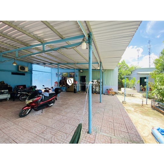 BÁN NHÀ ĐƯỜNG XE TẢI THẲNG 1 TRỤC – PHƯỚC KIỂN NHÀ BÈ – SÁT KHU DÂN CƯ CAO TẦNG – 2257M² CHỈ 2X TỶ