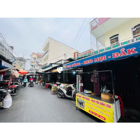 Gần Ga T3 – Nhà 2 Tầng HXH Hoàng Hoa Thám Tân Bình – Tiềm Năng CHDV 6 Tầng