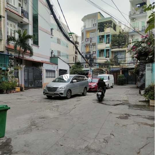 Mua Nhà Phú Nhuận 2025: Vị Thế Lõi Trung Tâm & Cơ Hội Sở Hữu Sản Phẩm Hiếm Tại Phan Tây Hồ