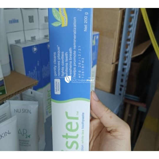 Kem đánh răng đa năng Glister Multi-Action Toothpaste