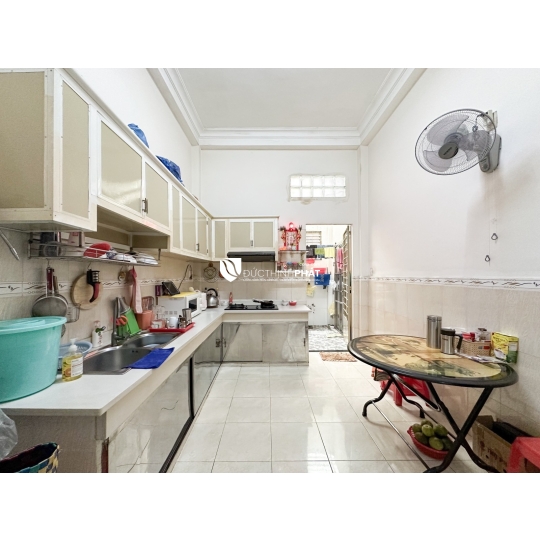 BÁN NHÀ MẶT TIỀN KINH DOANH – NGUYỄN TRỌNG TUYỂN, PHÚ NHUẬN