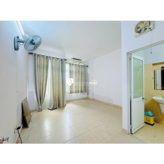 Bán nhà mặt tiền Nguyễn Văn Đậu, 3 tầng, 82m² có vỉa hè – Bình Thạnh, giá 19 tỷ