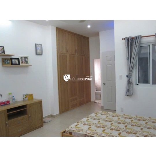 Bán nhà lô góc Nguyễn Văn Đậu – 3 tầng 53m² – 10 tỷ