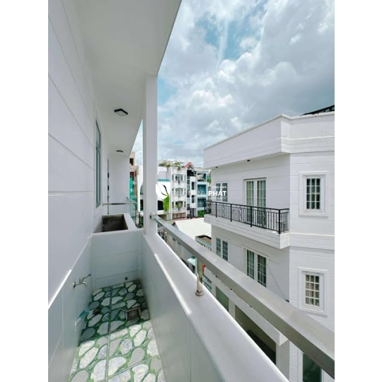 BÁN NHÀ PHỐ BÌNH THẠNH – HẺM XE HƠI 8 M, 4 TẦNG