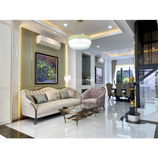 Nhà phố Nhà Bè – 4 Tầng, Thang Máy, Smart-Home – Sát Quận 7, Giá 10.8 Tỷ
