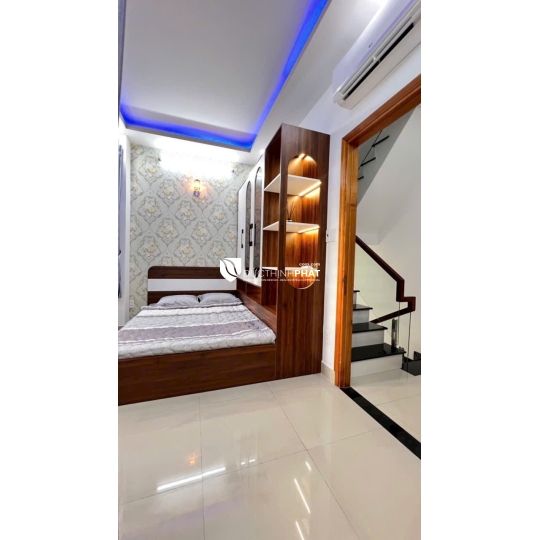 NHÀ ĐẸP 5 TẦNG PHẠM VĂN CHIÊU – HẺM XE HƠI – FULL NỘI THẤT – GẦN CHỢ, TRƯỜNG HỌC – CHỈ 6.18 TỶ