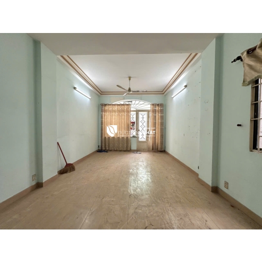 NHÀ GIÁ TỐT BÌNH THẠNH – LÔ GÓC, 92M², 3 TẦNG, GẦN MẶT TIỀN, CHỈ 9.5 TỶ