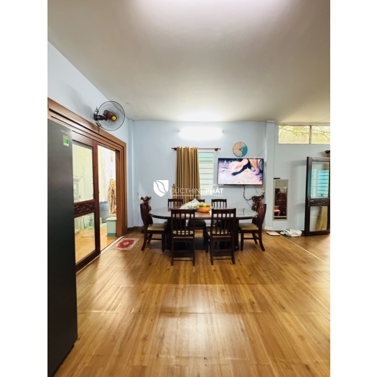 BÁN NHÀ SÂN VƯỜN 110M² NGAY ĐẠI HỌC VĂN LANG – NHÀ HẺM XE HƠI GÒ VẤP – NGANG 10M THOÁNG ĐẸP